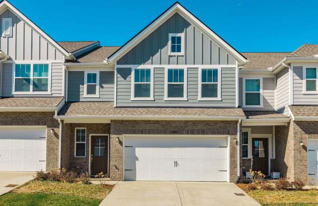 AVAILABLE NOW in Foxland Crossing photos photos