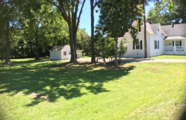 609 W. Main Street - 609 West Main Street, Sanford, NC 27332