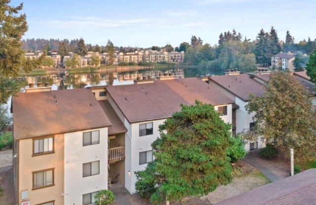 1002 S 312th St #135 - 1002 South 312th Street, Federal Way, WA 98003