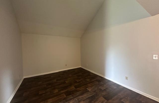 30 Rosewood Court Gallery 4