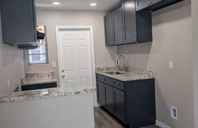 1040 Ola Drive - 1 Gallery 2