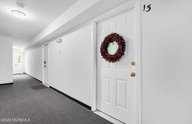 13 Diane Drive Gallery 3