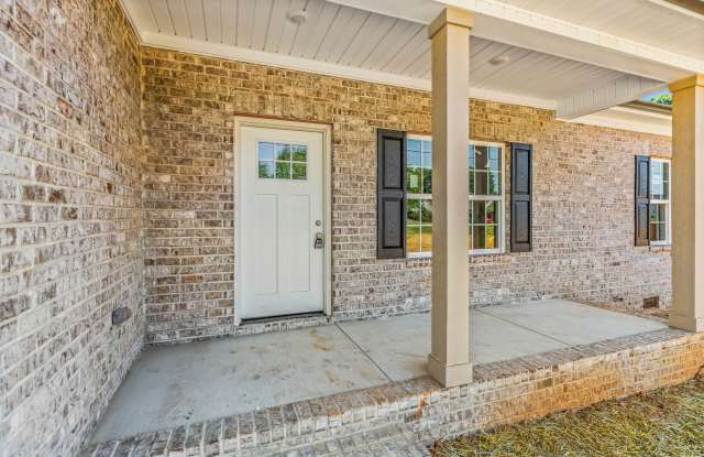 Brand-New Three-Bedroom Brick Home with Two-Car Garage Gallery 3