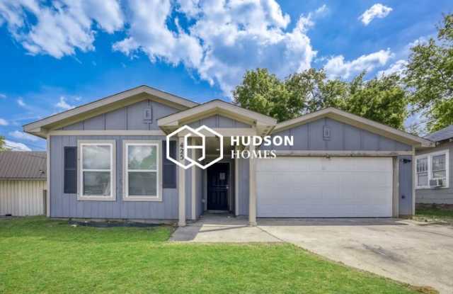 425 East Oakwood Street photos photos