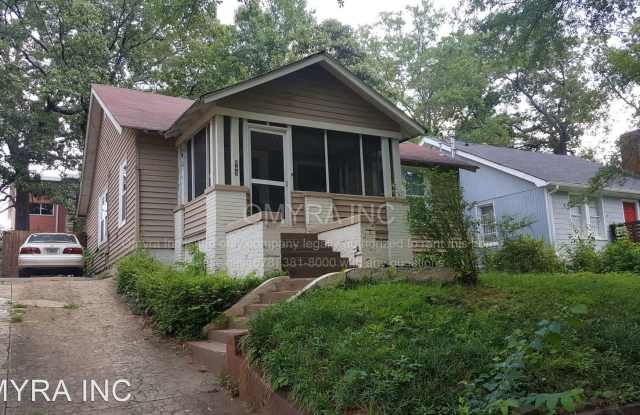 945 Deckner Avenue SW - 945 Deckner Avenue Southwest, Atlanta, GA 30310