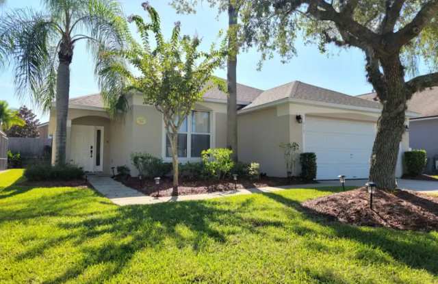 913 Lake Berkley Drive photos photos