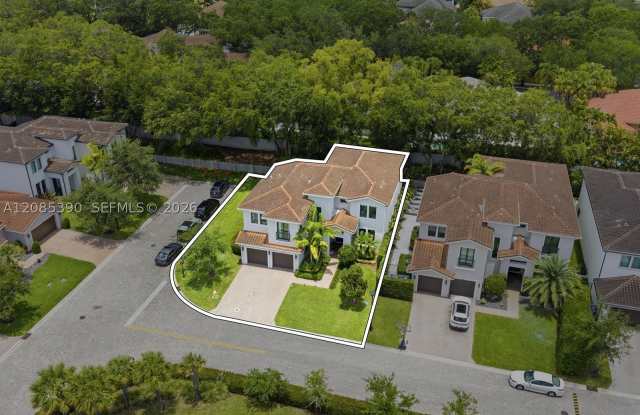 3439 Brookfield Cir N Gallery 2