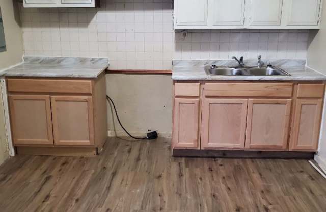 1 BDRM APARTMENT FOR RENT. - 736 Lakeside Avenue, Lorain, OH 44052