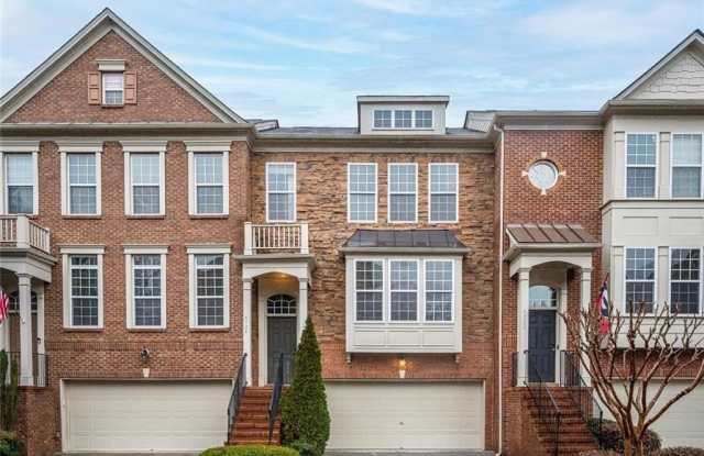 4724 Wehunt Trail SE unit: 20 photos photos