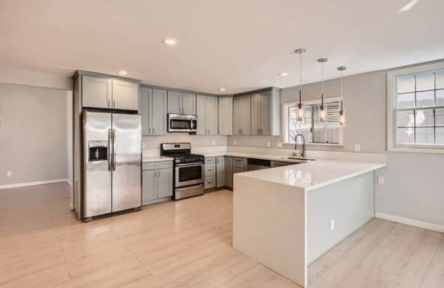 12538 Robison Boulevard Gallery 2