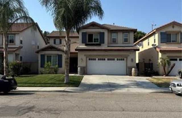 Spacious 5-Bedroom Home on Quiet Cul-de-Sac in Moreno Valley photos photos
