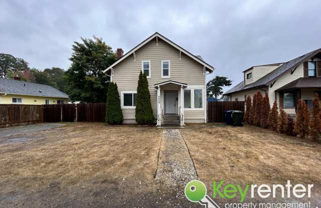 6409 S Mullen St Unit B - 6409 South Mullen Street, Tacoma, WA 98409