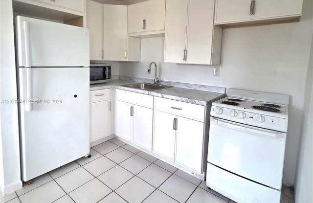 4030 SW 61st Ave photos photos 4030 SW 61st Ave photos photos