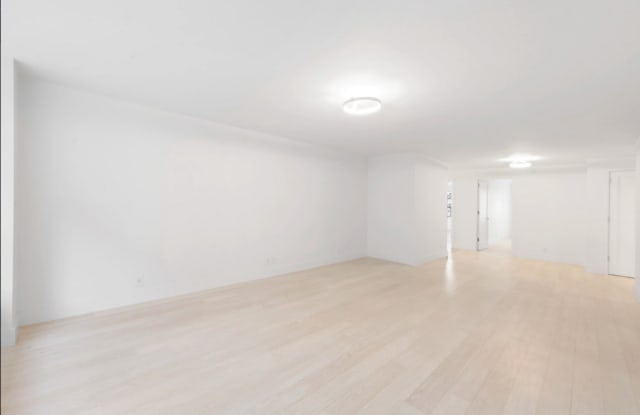 928 Park Ave Gallery 3