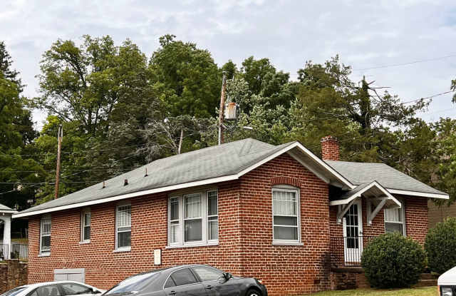 Charming 1920's Single family home near Scott Stadium & UVA for Rent photos photos Charming 1920's Single family home near Scott Stadium & UVA for Rent photos photos