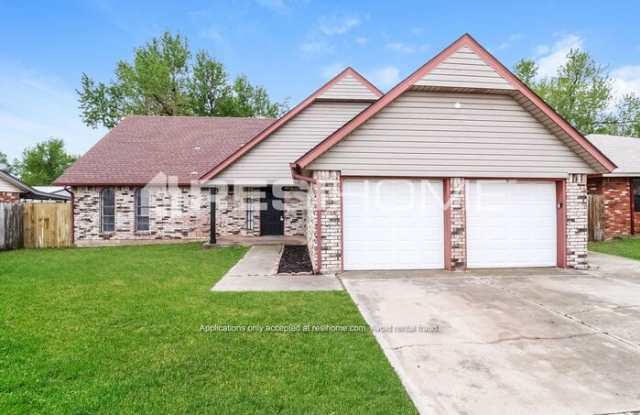 1209 South Avery Drive photos photos