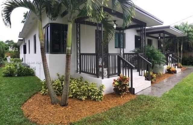 560 NE 69th St photos photos 560 NE 69th St photos photos