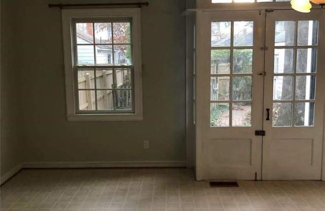 215 Hurley Avenue Gallery 3