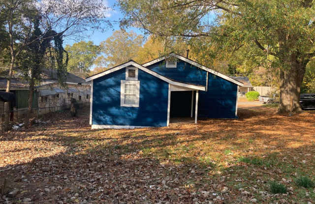 3/2 Updated House in East Rome $1,295 Gallery 3