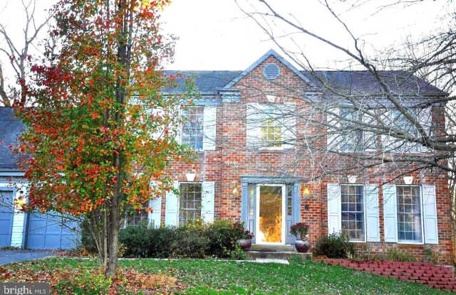 4330 MUNCASTER MILL RD photos photos