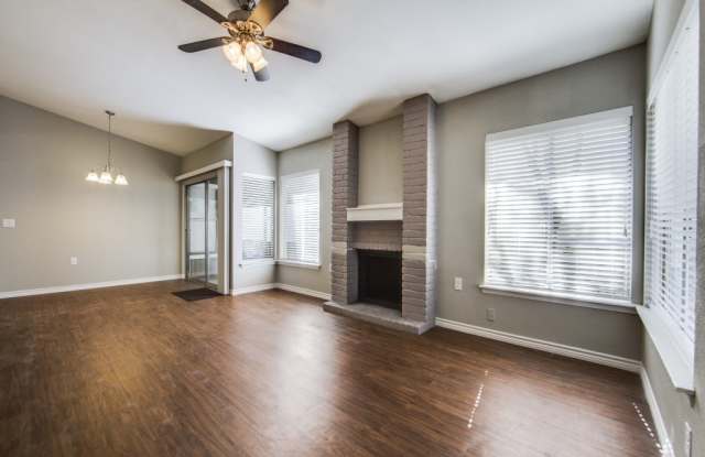 16626 Boulder Ridge Street Gallery 3