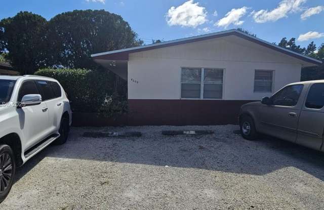 6208 Dewey St - 6208 Dewey Street, Hollywood, FL 33023 6208 Dewey St - 6208 Dewey Street, Hollywood, FL 33023