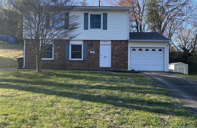 3940 Oak Ridge Drive - 3940 Oak Ridge Drive, Winston-Salem, NC 27105