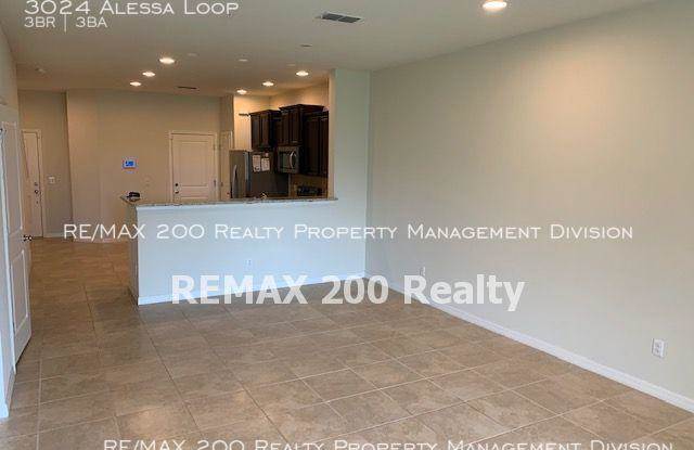 3024 Alessa Loop Gallery 2