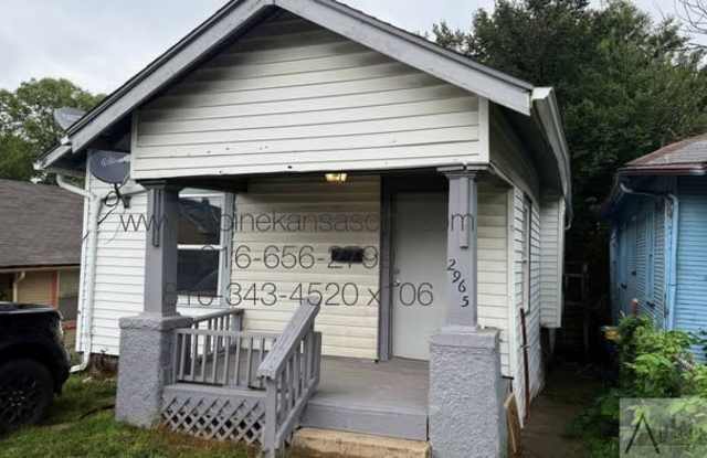 2965 Jackson Avenue Gallery 1