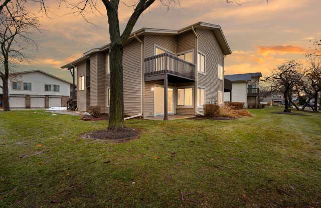 1353 Kingsbury Dr Unit 6 Hanover Park, IL 60133 - 1353 Kingsbury Drive, Hanover Park, IL 60133