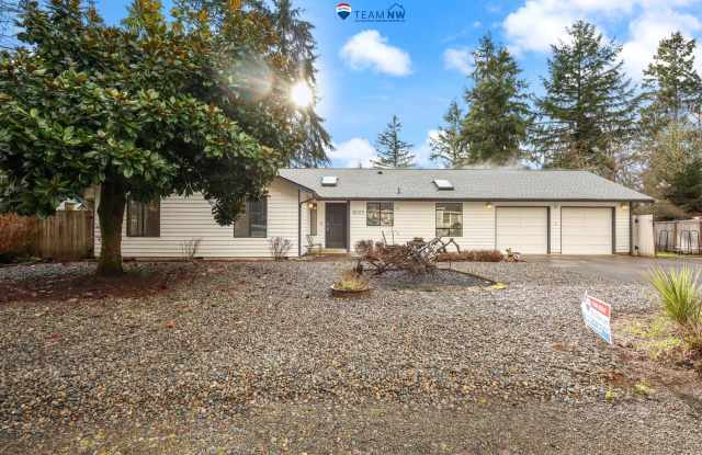 Move in ready, 3 bedroom rambler - Olympia School District - 6025 Boulevard Loop Southeast, Thurston County, WA 98501