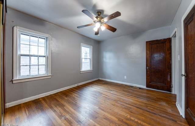 18405 Newell Road Gallery 3