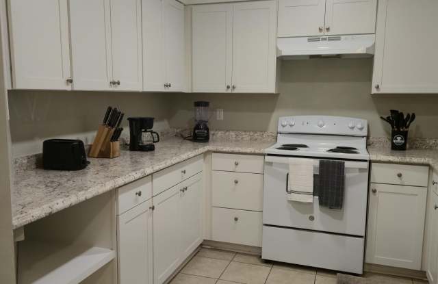 348 Woodham Court Gallery 2