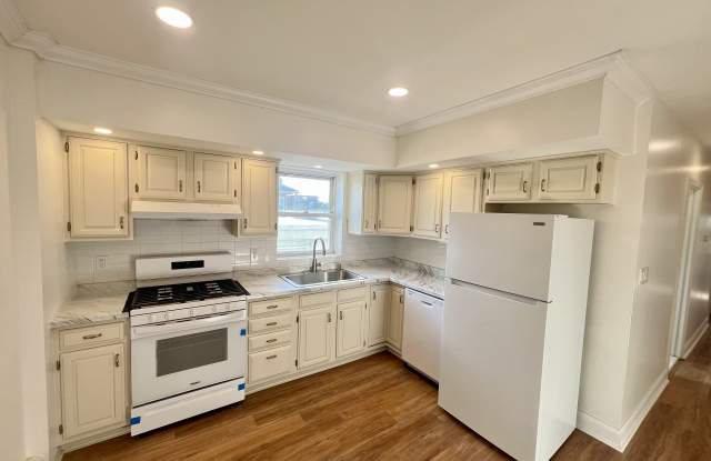 1542 Brunswick Avenue - 1542 Brunswick Avenue, Mercer County, NJ 08648 1542 Brunswick Avenue - 1542 Brunswick Avenue, Mercer County, NJ 08648