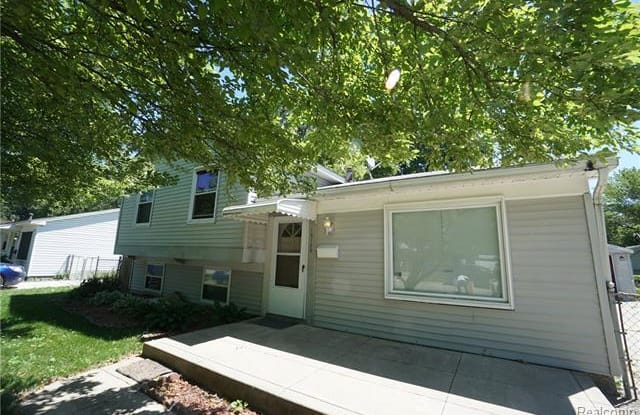 15729 ORCHARD Street - 15729 Orchard Street, Romulus, MI 48174