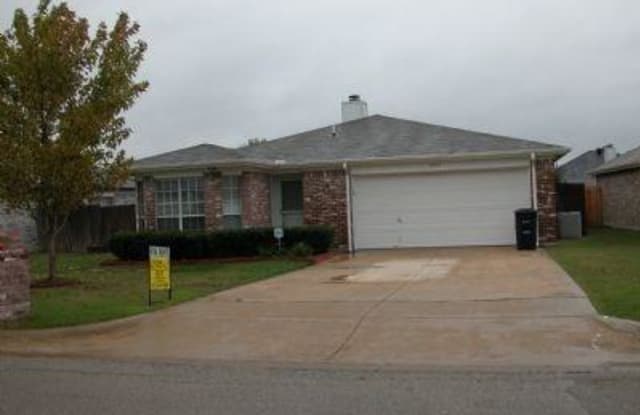 5913 HEATHERGLEN Terrace - 5913 Heatherglen Terrace, Fort Worth, TX 76179