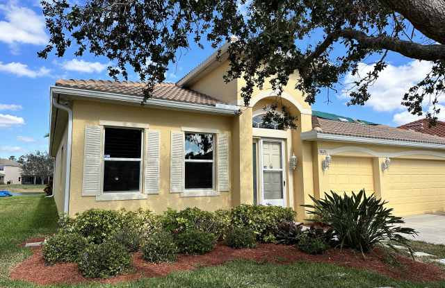 3023 Lake Manatee Ct photos photos