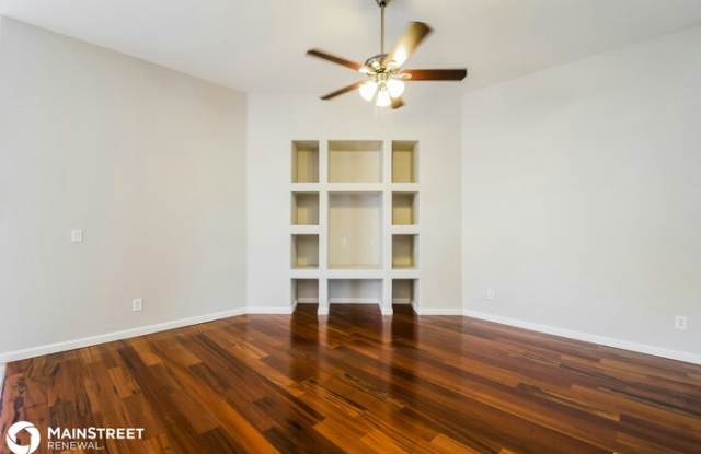 15712 North 33rd Place Gallery 3