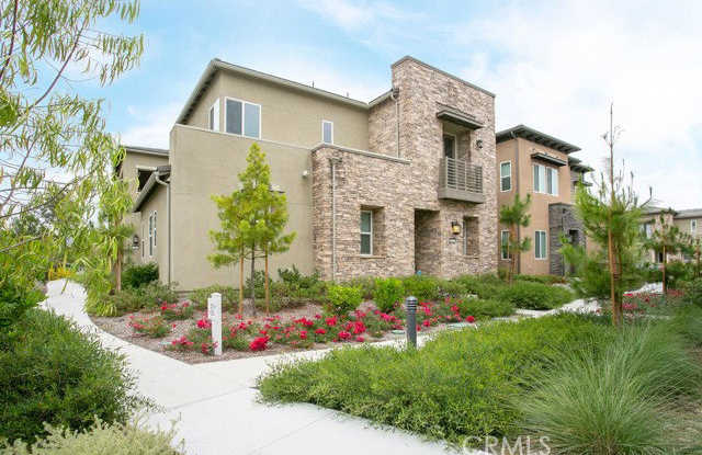 233 Follyhatch - 233 Follyhatch, Irvine, CA 92618 233 Follyhatch - 233 Follyhatch, Irvine, CA 92618