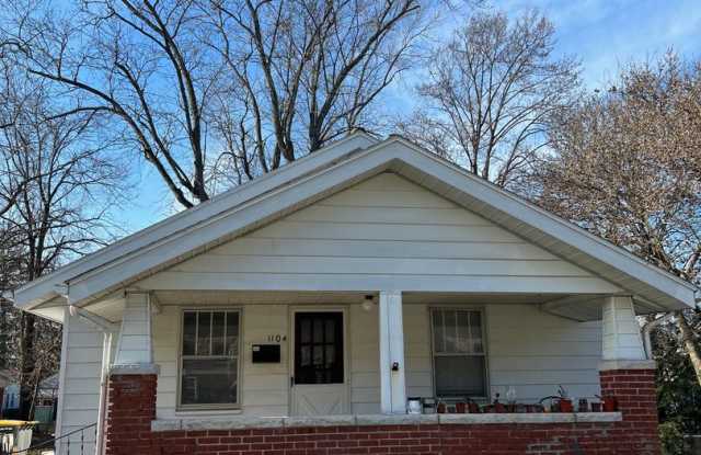 4-Bedroom, 3-Bath Bungalow Near Bryan Park photos photos 4-Bedroom, 3-Bath Bungalow Near Bryan Park photos photos