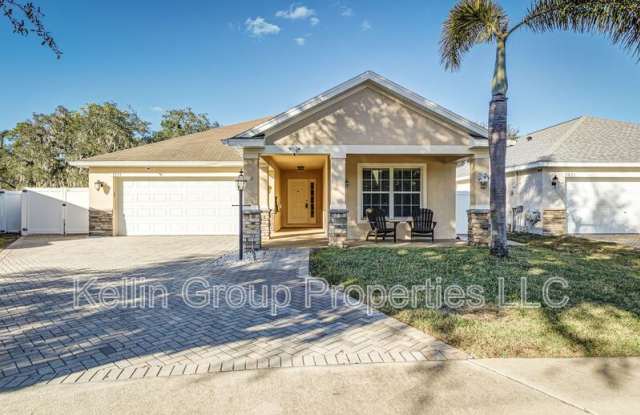 7233 Wakeview Dr photos photos