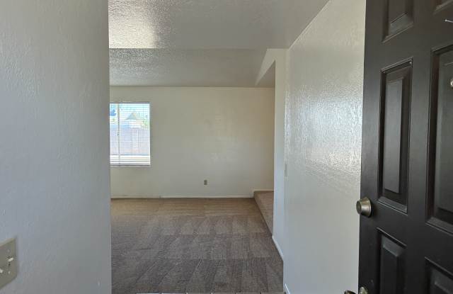 5915 W Tierra Buena Ln Gallery 4