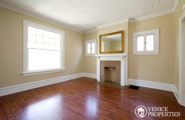 7 Bedroom on OSU Campus Gallery 4