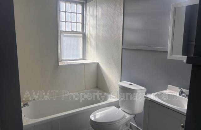 1534 3rd Avenue Southeast - 3 Gallery 4