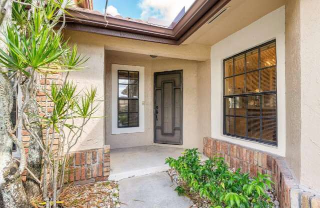 7205 Sweetbay Court Gallery 4