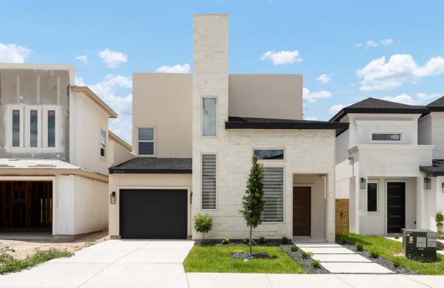 2704 E Solar Dr photos photos