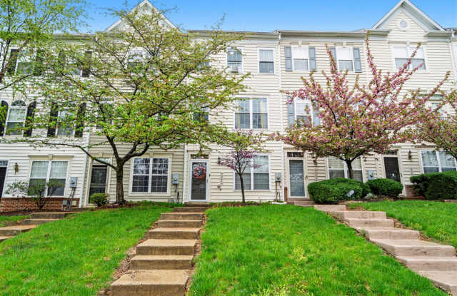 Spacious Updated 3BR Home with Converted Den photos photos Spacious Updated 3BR Home with Converted Den photos photos