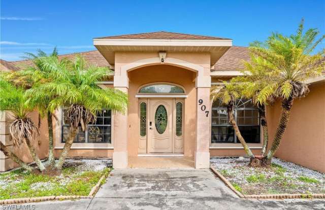 907 sawgrass Street photos photos