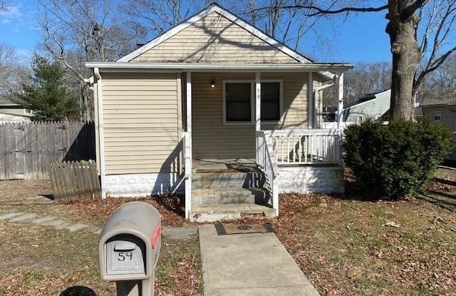59 Midland Avenue - 59 Midland Avenue, Mastic, NY 11950