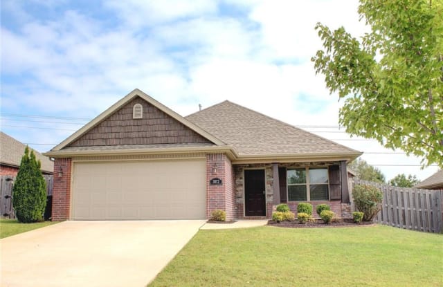 3072 N Autumn Rose Ave photos photos